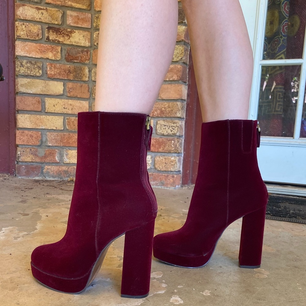 Who What Wear Red Velvet Bootie Heels Sz.8 1/2